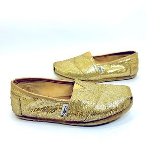 Tom’s Classic Slip-ons Gold Glitter Sparkle size 5.5